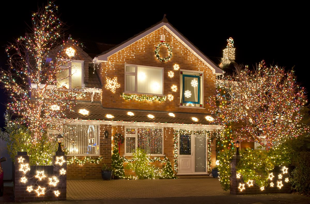 Residential christmas lighting